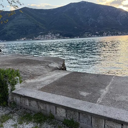 Apartment Dudic On The Seashore 2 With Private Beach And Free Parking Kamenarovici Exterior photo